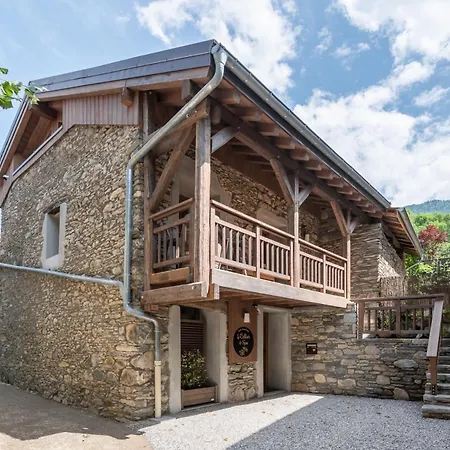 Le Cellier & Chalet Saint-Maximin (Isere)