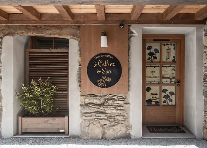 Le Cellier & Dağ evi Saint-Maximin (Isere)
